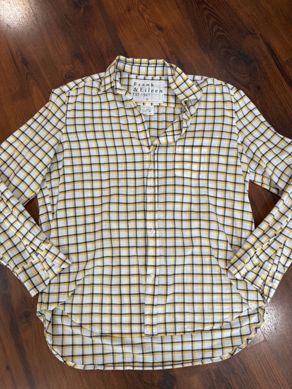 Frank & Eileen women's Button Shirt White/Yellow Plaid Long Sleeve Sz Small